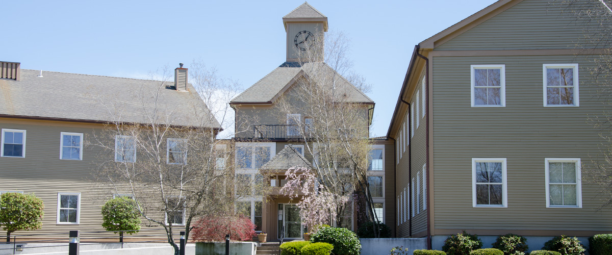 Dr. Ward & Vaudry 132 Old River Rd, Lincoln, RI